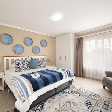 Admirals Lodge Guest House And Brightways Self Catering Apartments Port Elizabeth Zewnętrze zdjęcie