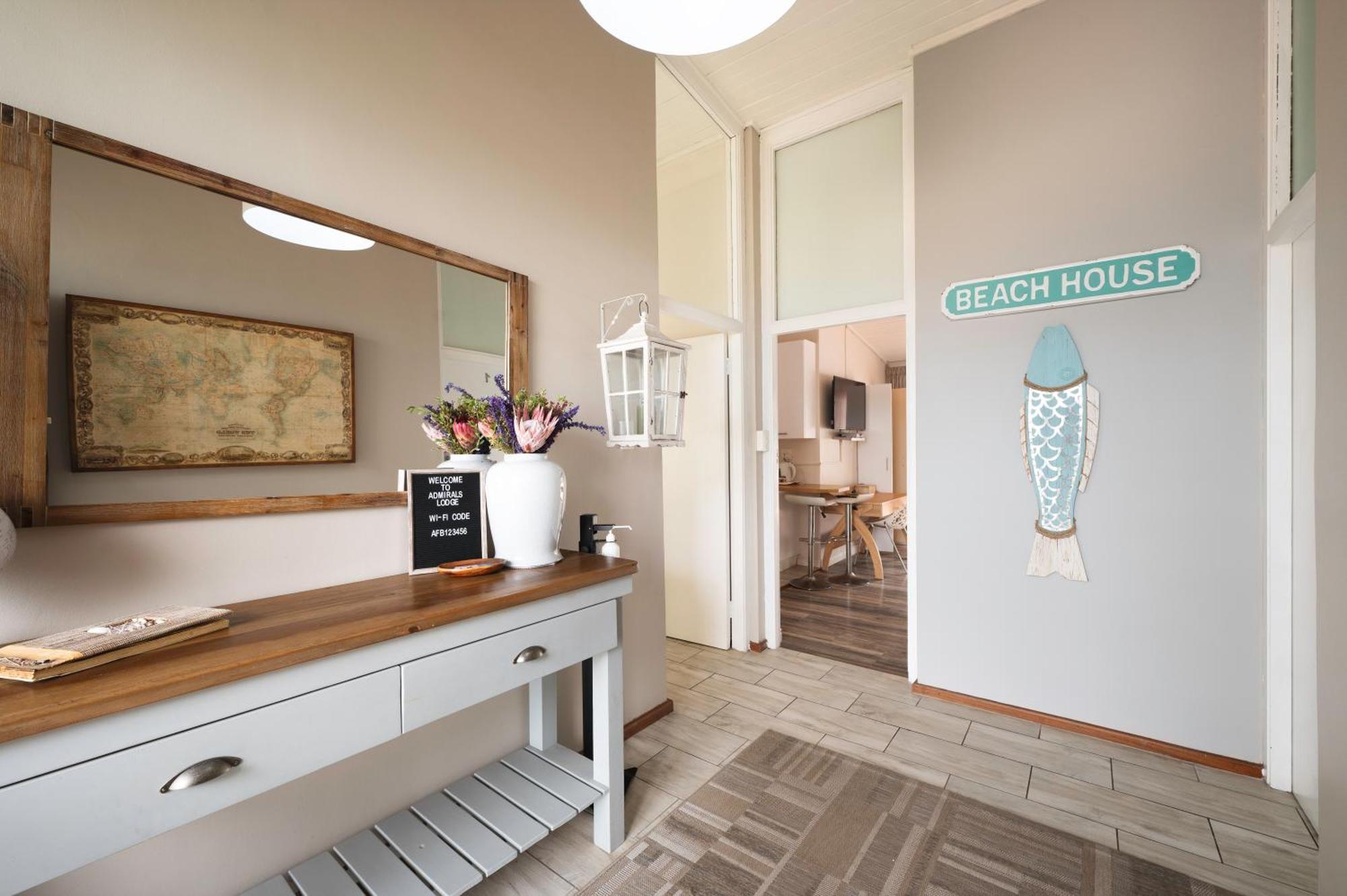 Admirals Lodge Guest House And Brightways Self Catering Apartments Port Elizabeth Zewnętrze zdjęcie