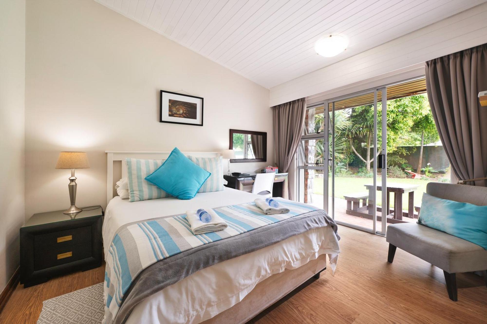 Admirals Lodge Guest House And Brightways Self Catering Apartments Port Elizabeth Zewnętrze zdjęcie