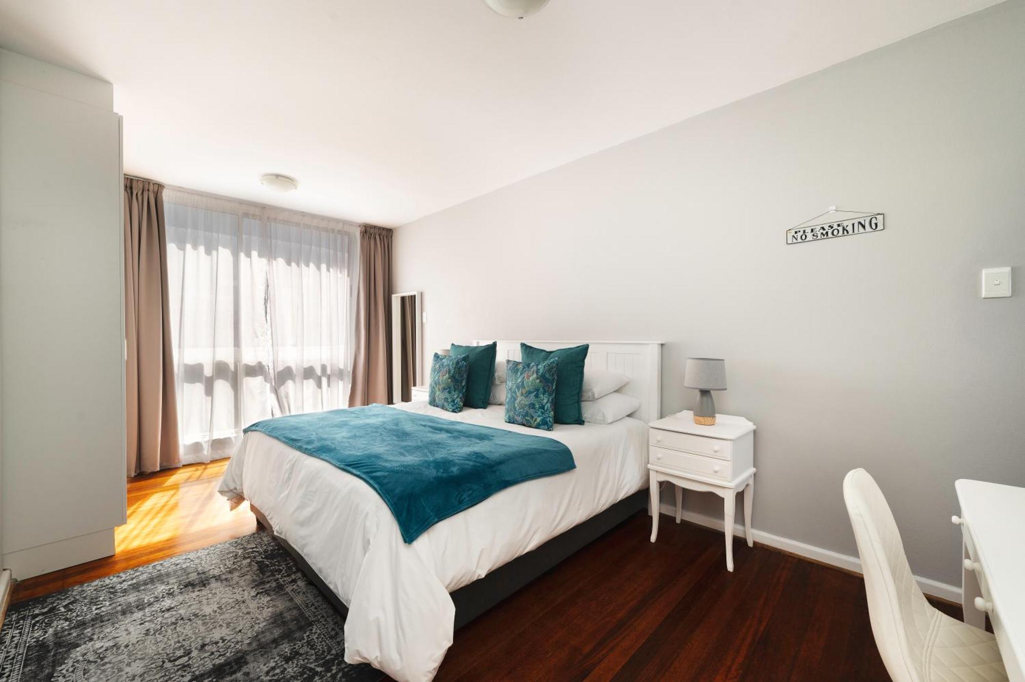 Admirals Lodge Guest House And Brightways Self Catering Apartments Port Elizabeth Zewnętrze zdjęcie