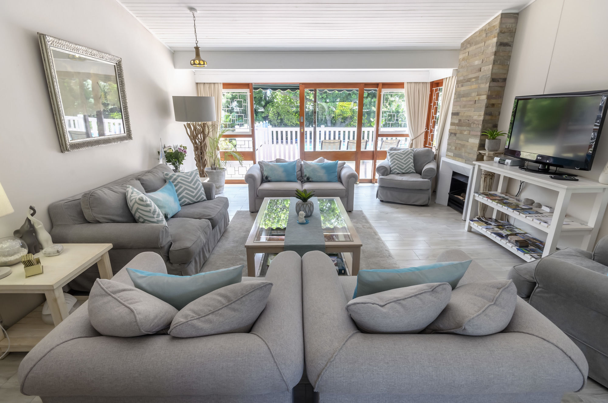Admirals Lodge Guest House And Brightways Self Catering Apartments Port Elizabeth Zewnętrze zdjęcie